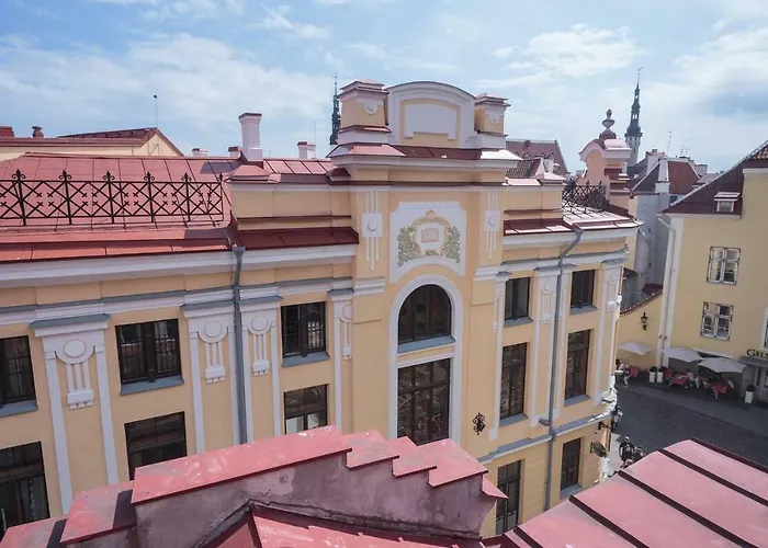 Luxury Penthouse With Terrace & Sauna In Old Town * Tallinn