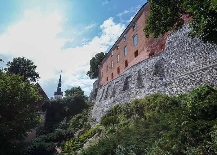 Luxury Penthouse With Terrace & Sauna In Old Town Appartement *