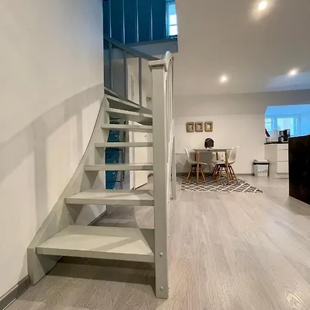 Luxury Penthouse With Terrace & Sauna In Old Town Apartment