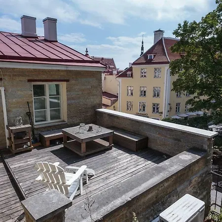 Luxury Penthouse With Terrace & Sauna In Old Town * Tallin